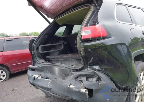 2014 Jeep Cherokee Latitude z USA, uszkodzony, nr VIN 1C4PJMCS3EW124798